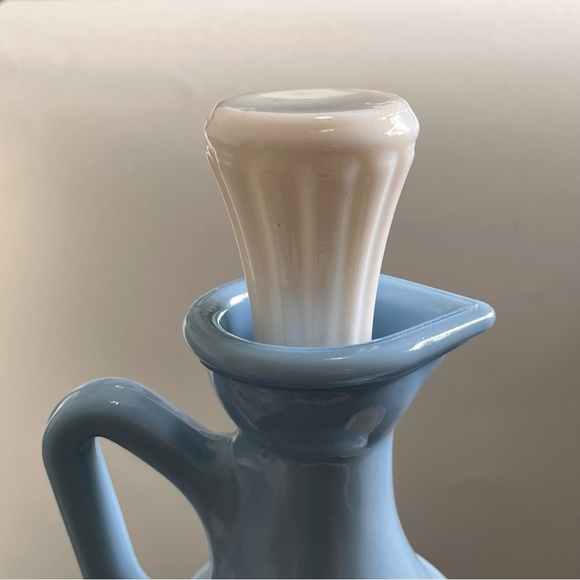 VTG 1961 Jim Beam Novelty Ligth Blue Milk Glass Greek Philosopher & Plate - Picture 4 of 8